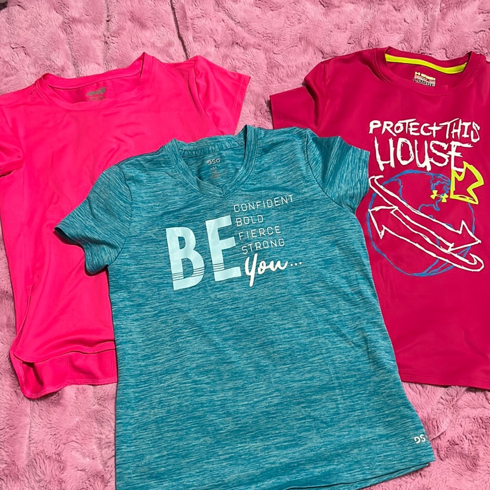 Set of 3 girls athletic shirts size medium